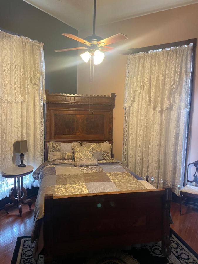 بالاتكا Grand Gables Inn المظهر الخارجي الصورة
