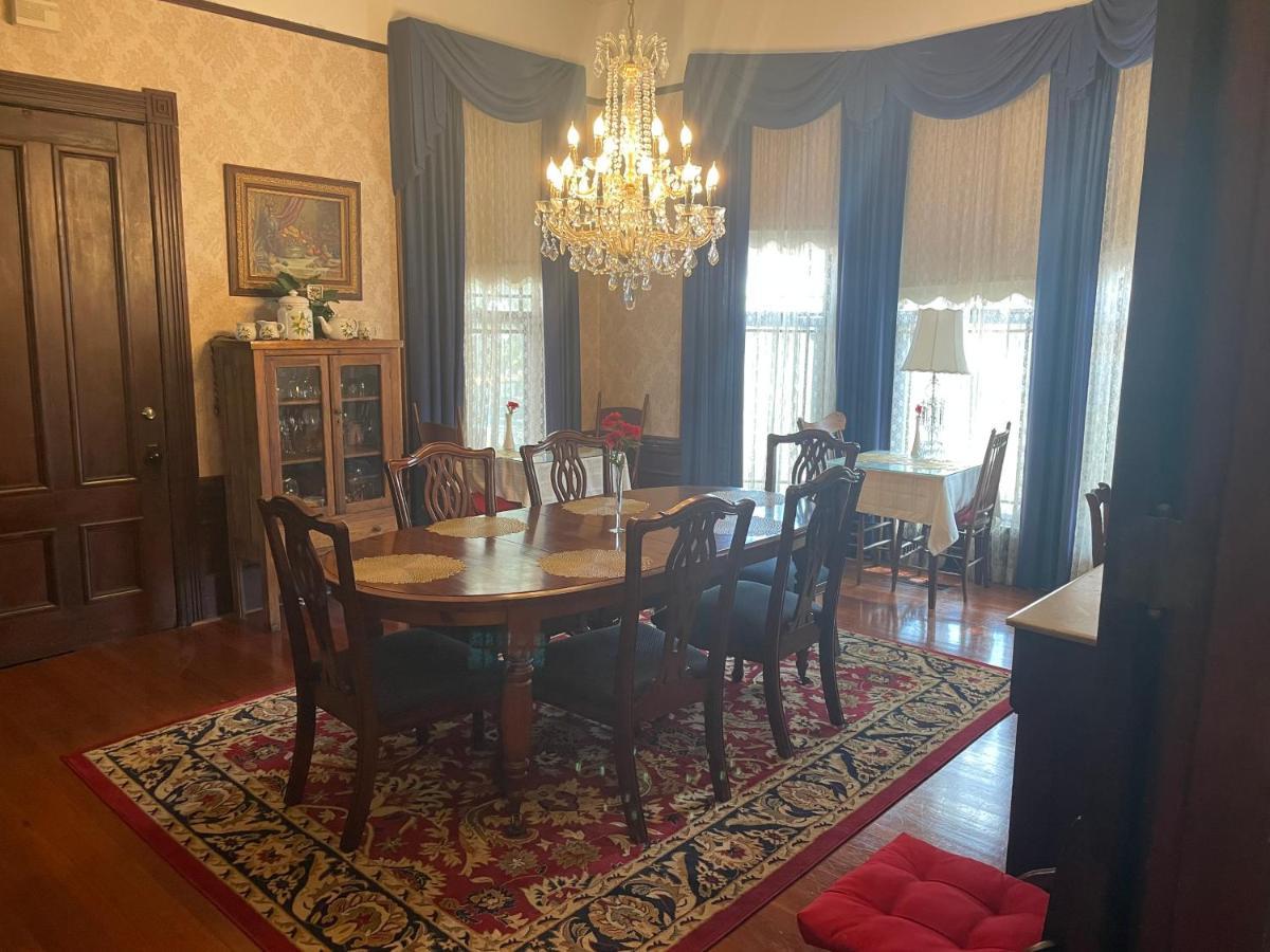 بالاتكا Grand Gables Inn المظهر الخارجي الصورة