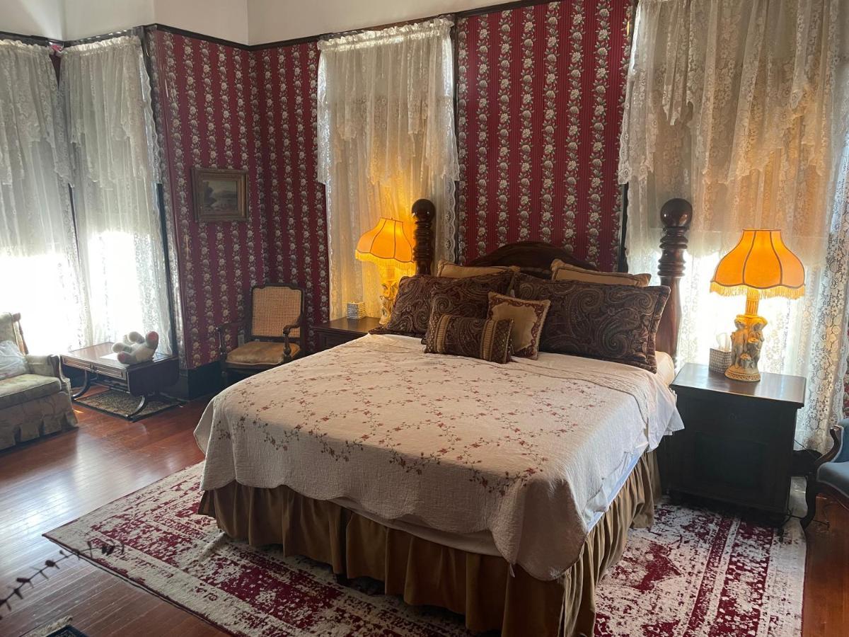 بالاتكا Grand Gables Inn المظهر الخارجي الصورة